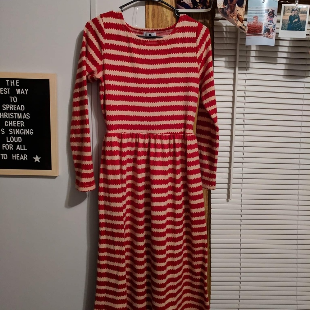 Dainty Jewell's Cranberry Sweater Dress, small